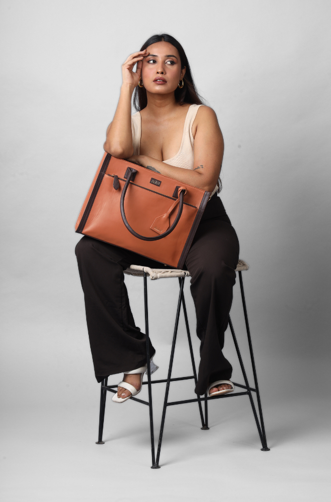 CARAMEL MOCHA TOTE TAN
