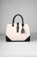 WALNUT HAND BAG BLACK