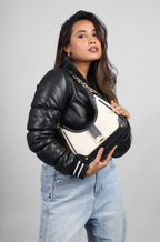 AOTE GIGI SLING BAG BLACK