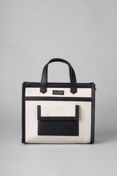 URBAN LUXE SLING BAG