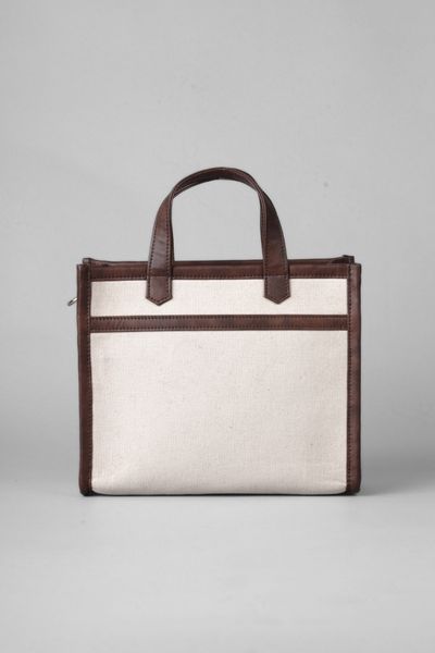 URBAN LUXE SLING BAG