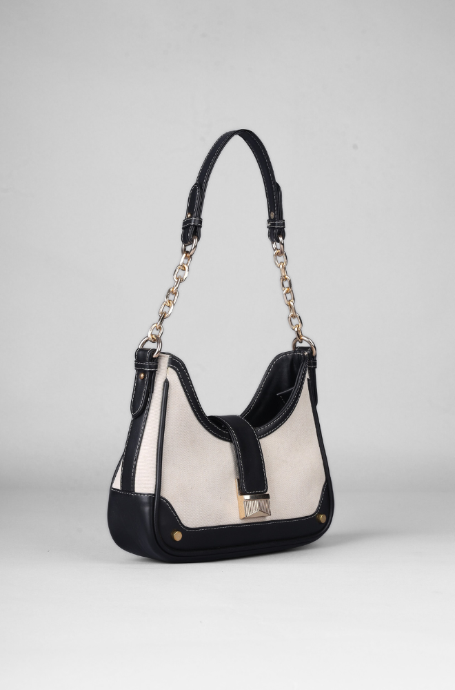 AOTE GIGI SLING BAG BLACK