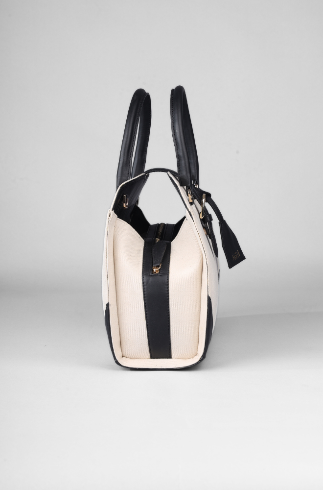 WALNUT HAND BAG BLACK