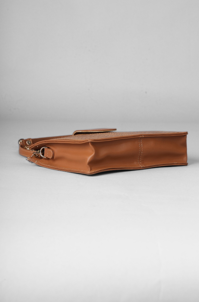 CROCO SLING BAG TAN