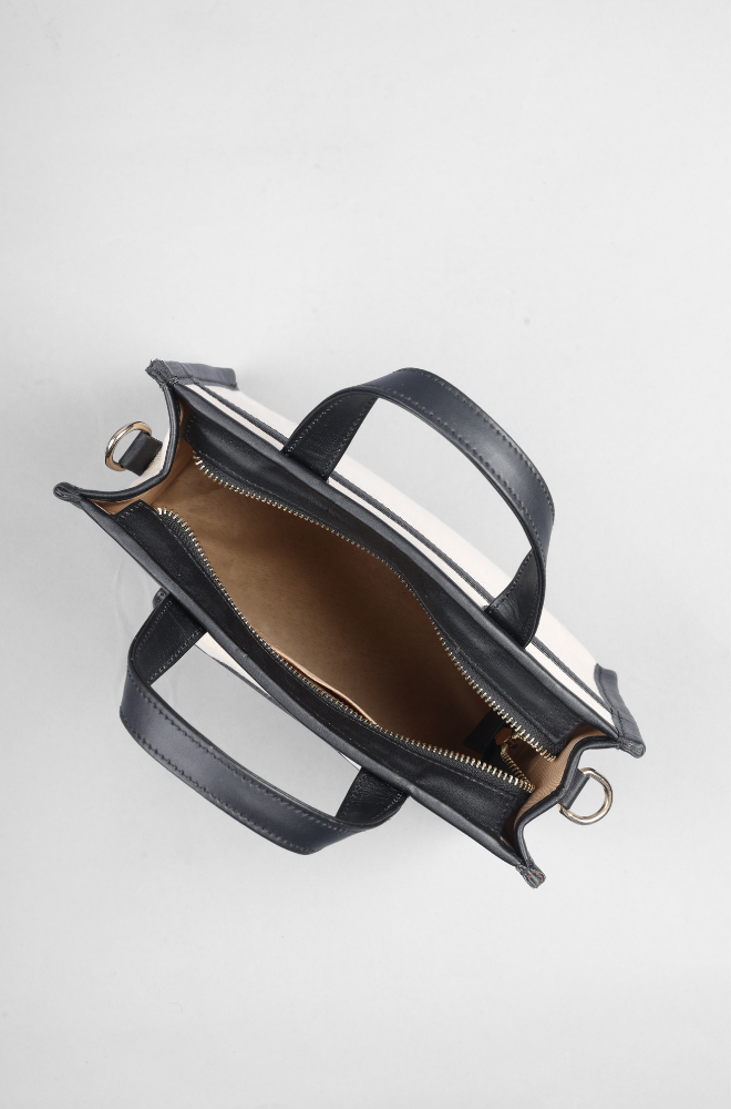 URBAN LUXE SLING BAG BLACK